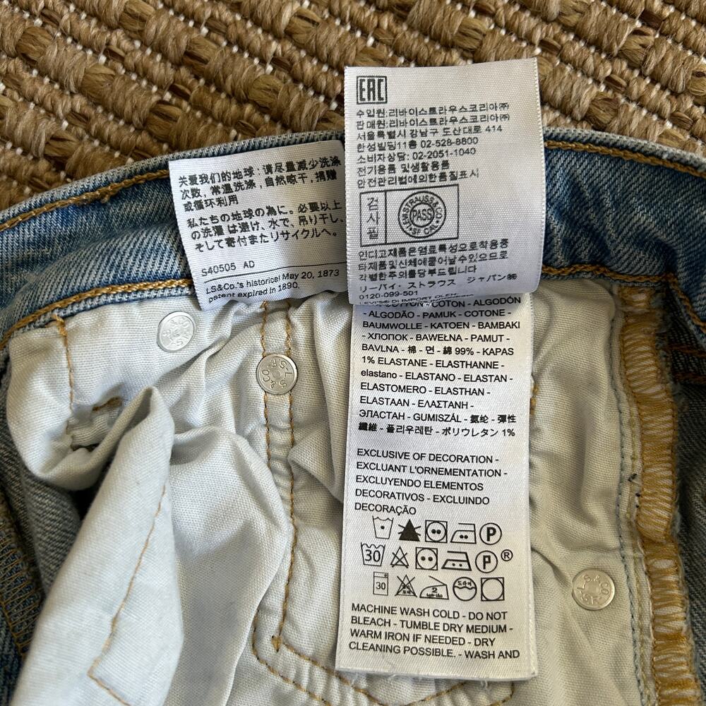 Custom Reworked Levi's 501 Split-Hem Flare Paint Splatter Jeans Size 25 - Picture 9 of 13